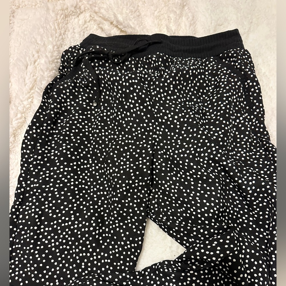 Max Studio Black and White Polka Dot Jogger